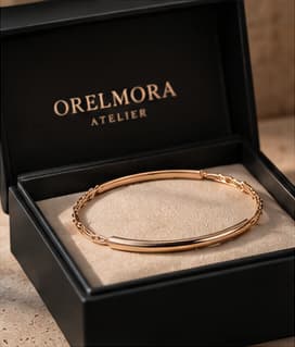 LINÉA — Minimal Gold Bar Bracelet — presentation packaging